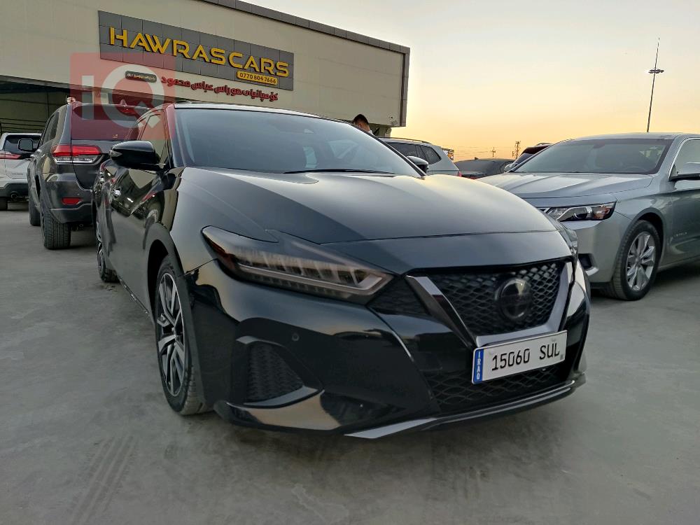 نیسان مەگزیما